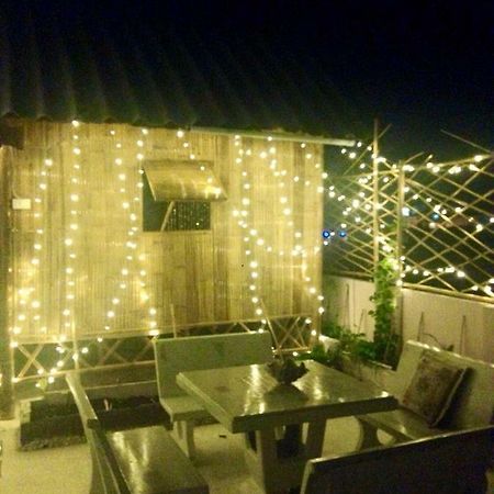 Artem'S Guesthouse Pantai Jomtien Luaran gambar