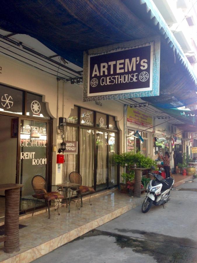 Artem'S Guesthouse Pantai Jomtien Luaran gambar