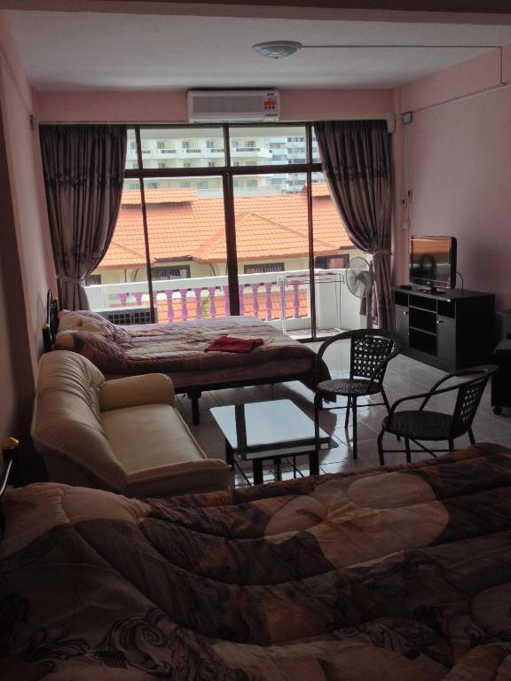 Artem'S Guesthouse Pantai Jomtien Bilik gambar