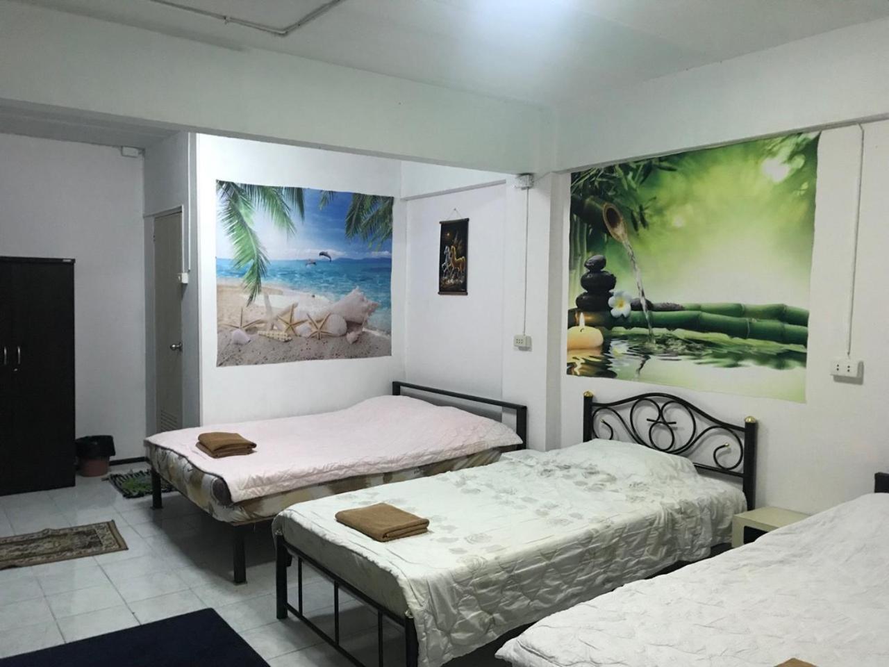 Artem'S Guesthouse Pantai Jomtien Luaran gambar